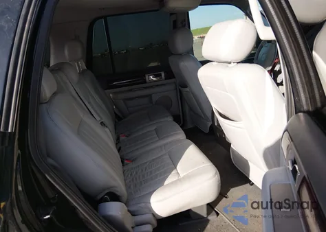 2006 Lincoln Navigator Luxury/Ultimate from USA, damaged, VIN 5LMFU28596LJ00723